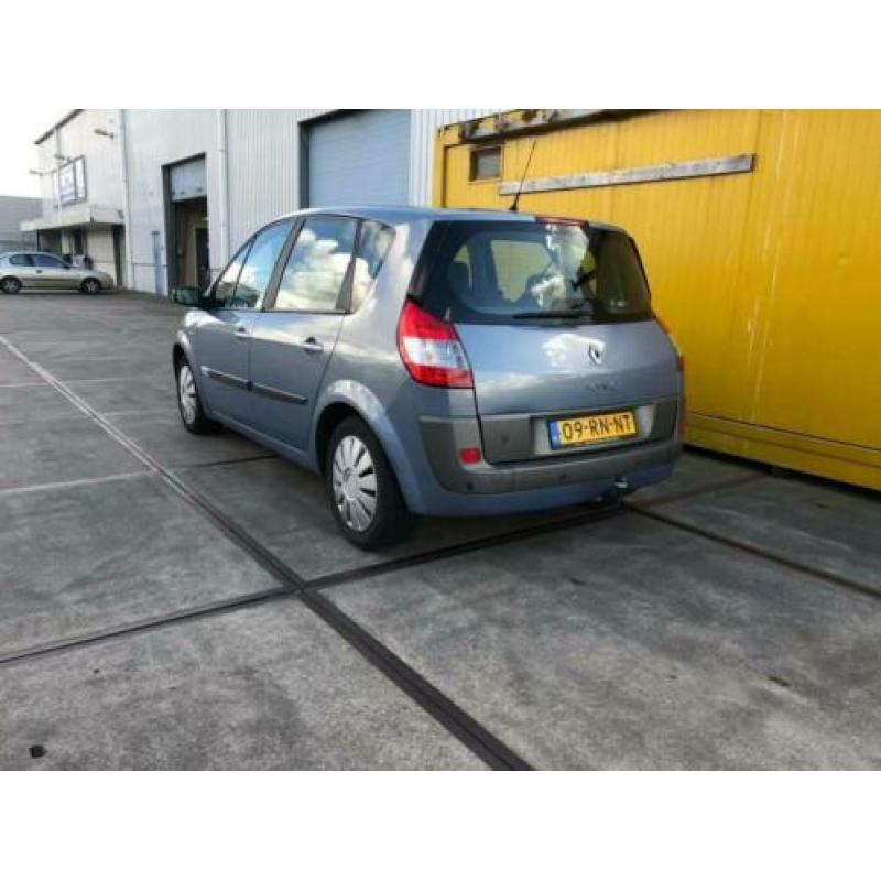 Renault Scénic 2.0-16V Privilège Luxe APK GOED ONDERHOUDEN-N