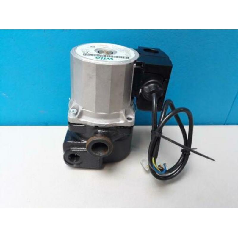 Cv pomp Nefit Economy VR24 Wilo RSL15/5-1 7099788