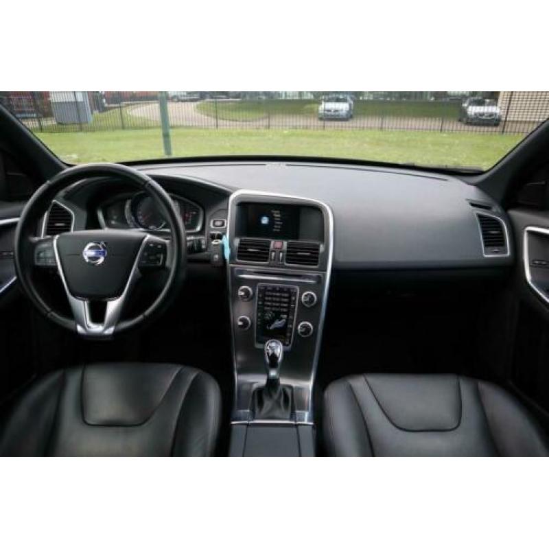 Volvo XC60 D3 Geartronic Momentum | Business Pack Connect |