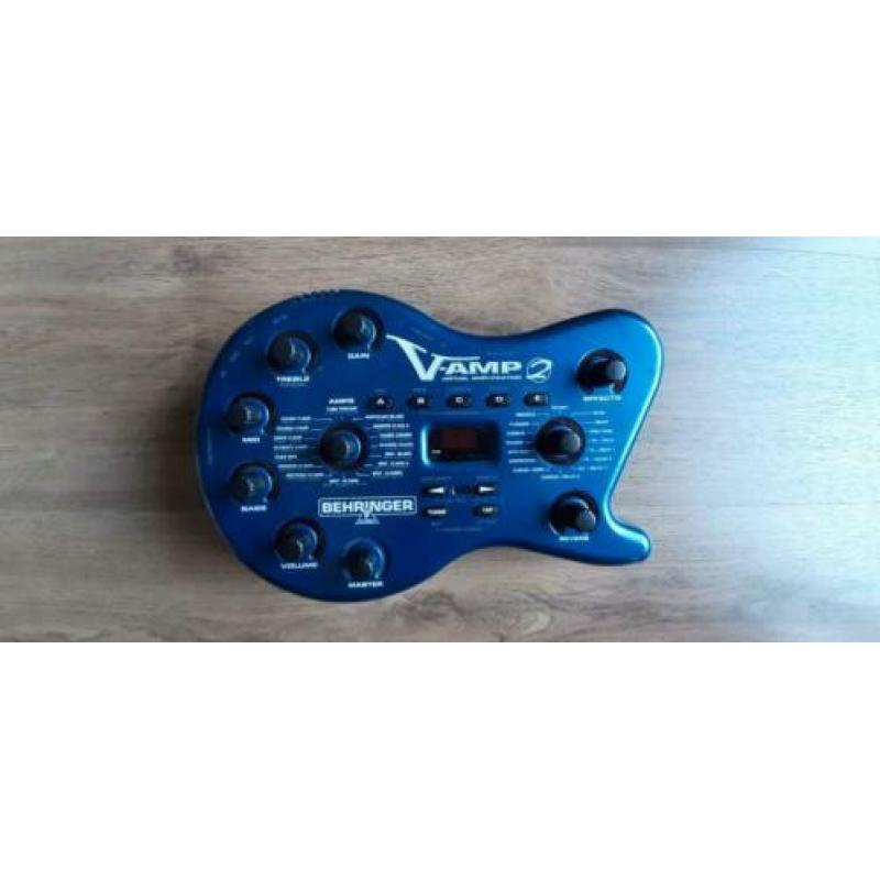 Behringer V-Amp 2