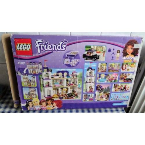Lego Friends 41101 Heartlake Hotel.