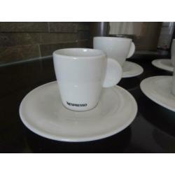 NESPRESSO 2 espresso kop en schotel + 7 lungo kop en schotel