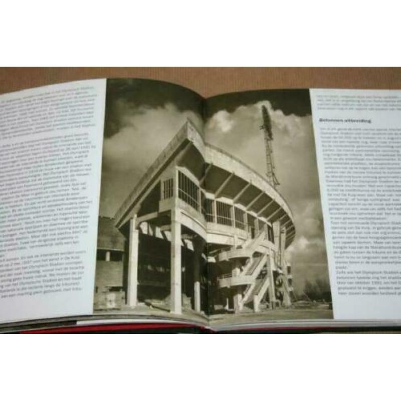 Boek - Het Olympisch Stadion - Een monument !!
