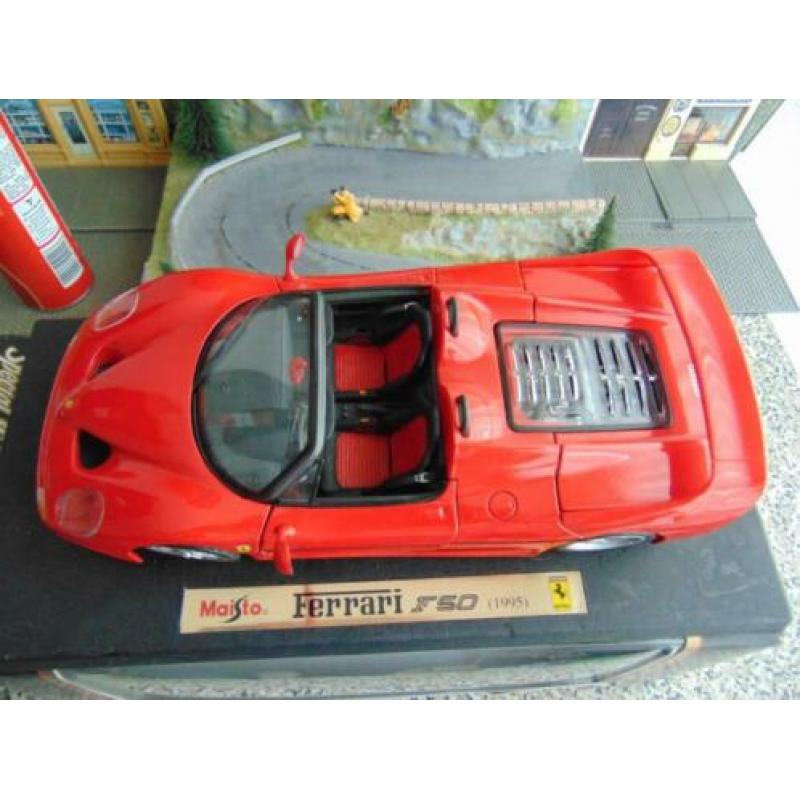 Maisto special edition ferrari f50 open dak schaal 1-18
