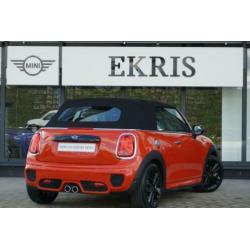 MINI Cabrio Cooper S JCW Trim + Serious Business (bj 2019)