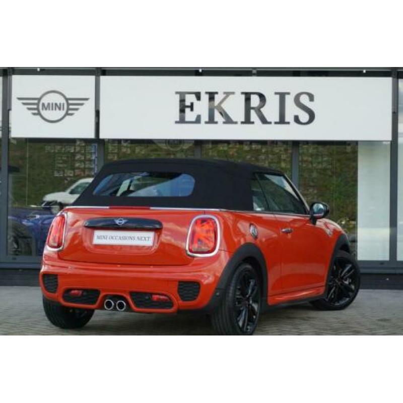 MINI Cabrio Cooper S JCW Trim + Serious Business (bj 2019)