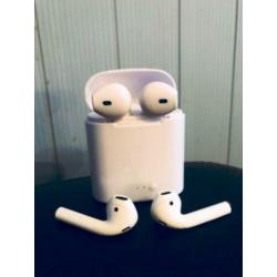 Set Airpods zonder oplaadcase. En een complete set draadloze