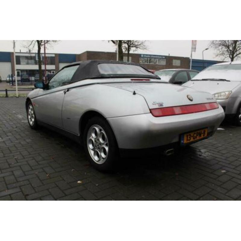 Alfa Romeo Spider 2.0-16V T.Spark zeer nette en goed onderho