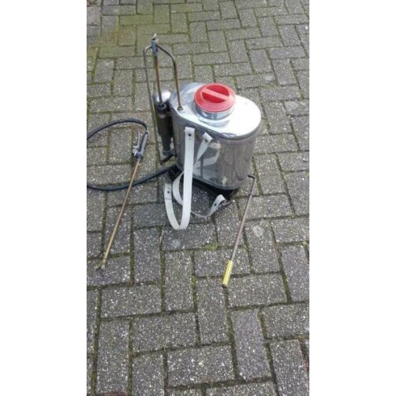 Dofra onkruidbestrijding spuit
