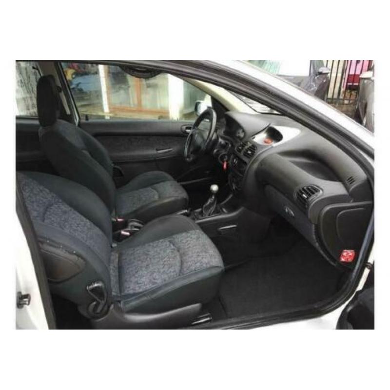 Peugeot 206 1.4 Quiksilver