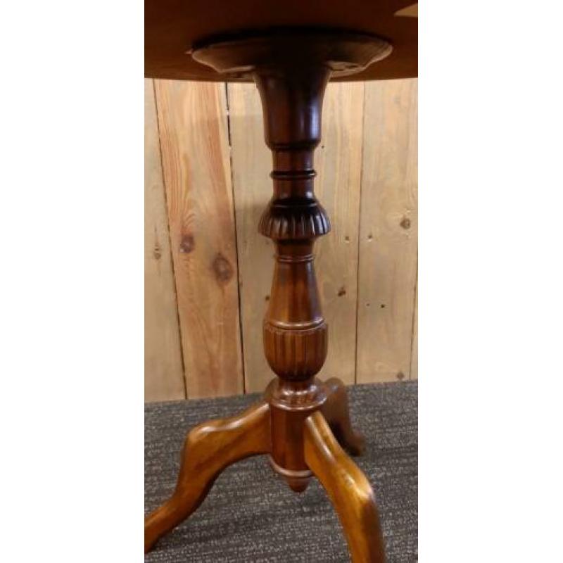 Mooie antieke vintage houten bijzettafel, plantentafel