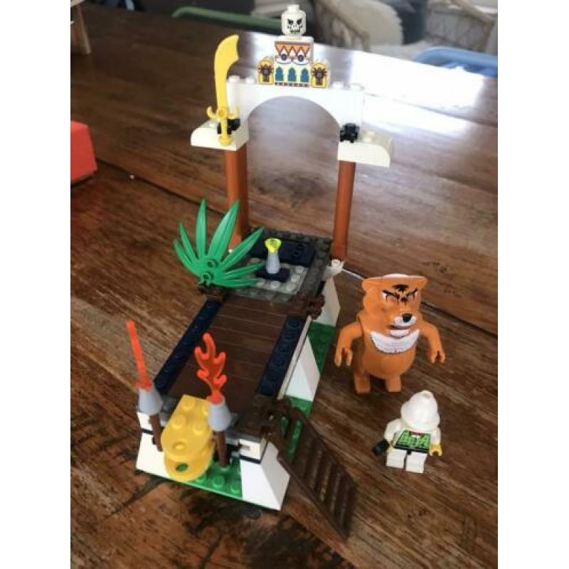 Lego orient Expedition 7411