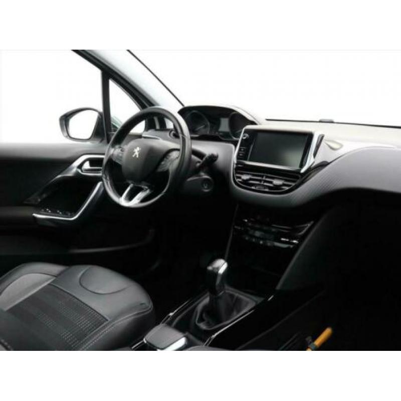 PEUGEOT 2008 1.2 PureTech Allure NAVI | Panodak | LEDER