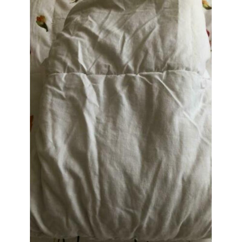 Kinderdekbed ikea + hoeslaken en sloop