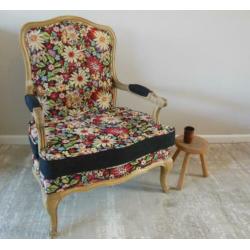 Queen Ann fauteuil met bijpassende hocker