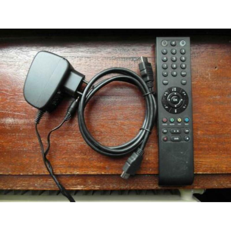 Triax 60cm + HD-ontvanger + acc.