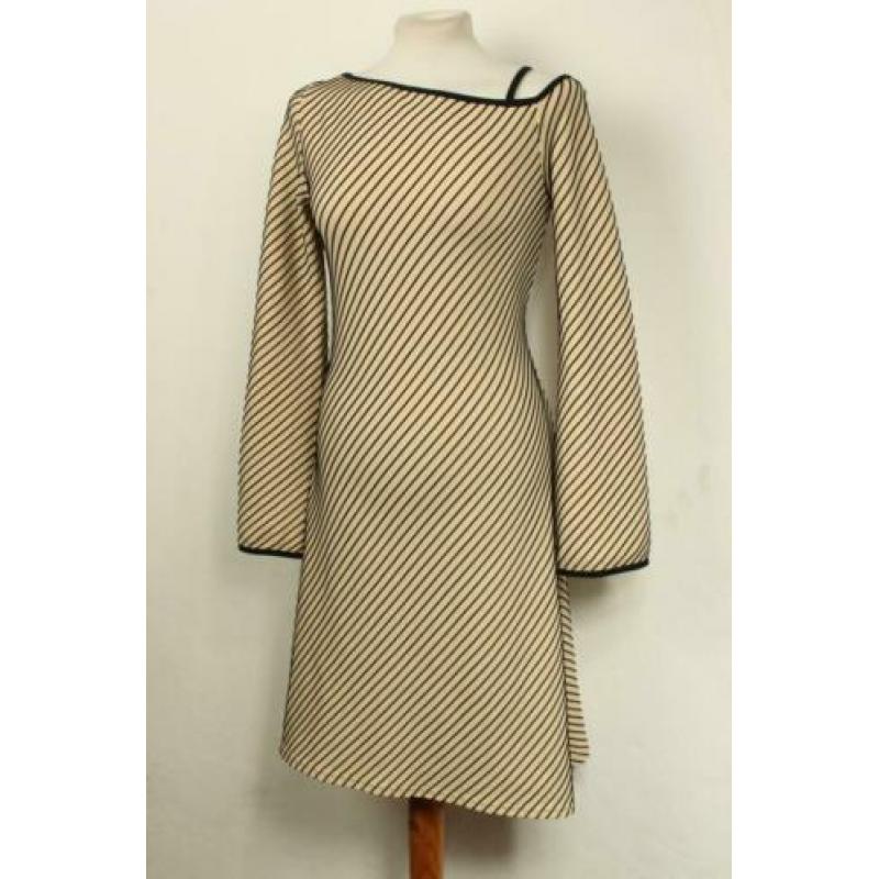 Lente! Asymmetrische jurk MART VISSER