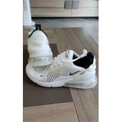 Nike Air Max 270 wit maat 44