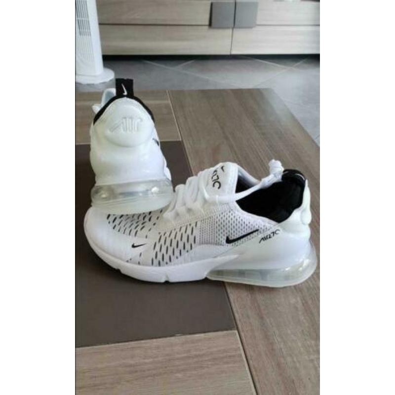 Nike Air Max 270 wit maat 44