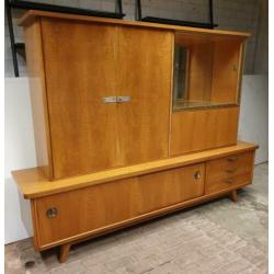 vintage wandmeubel wandkast