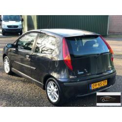 Fiat PUNTO 1.2 16v SPORTING NIEUWSTAAT AIRCO NIEUWE APK NIEU