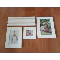 Set van 3 witte houten fotolijstjes