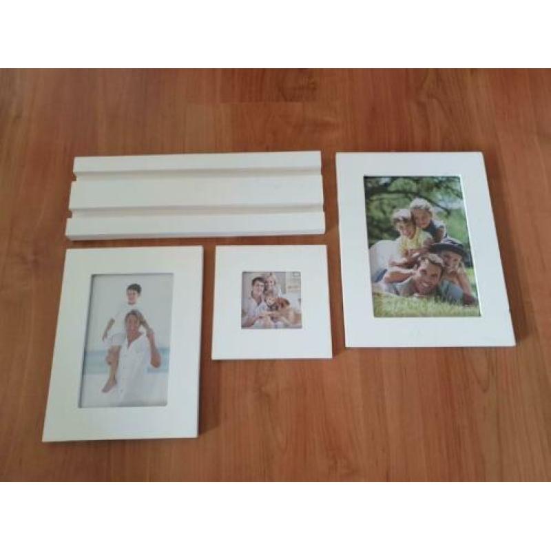 Set van 3 witte houten fotolijstjes
