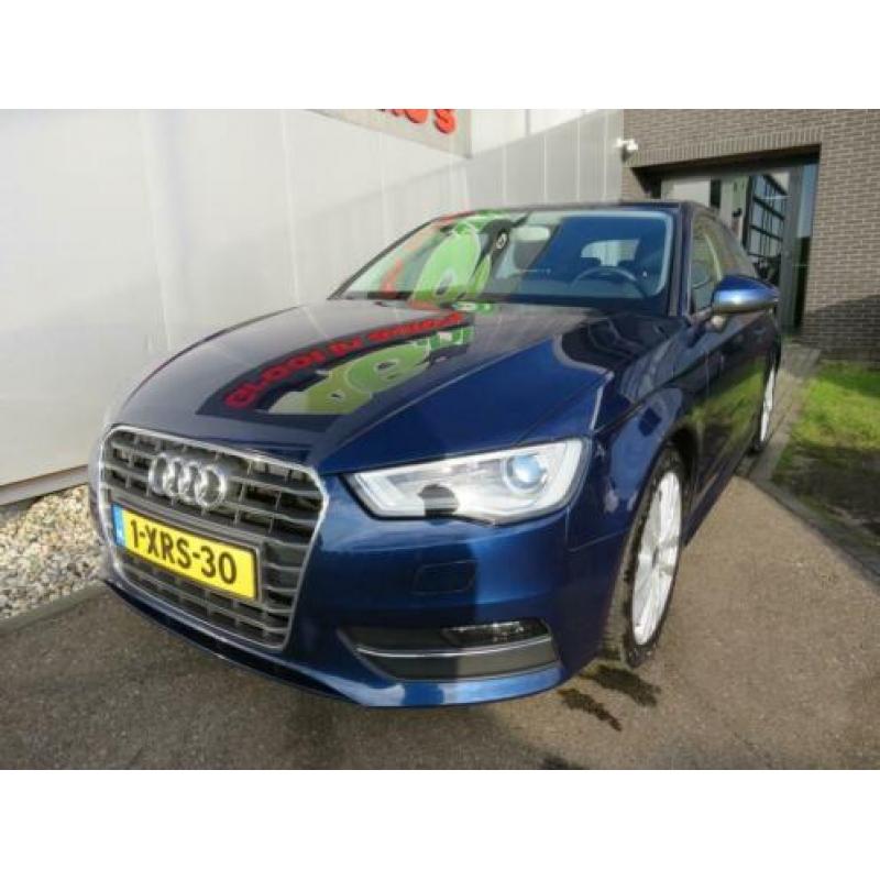 Audi A3 1.6 TDI ultra Attraction Pro Line plus Xenon Clima S