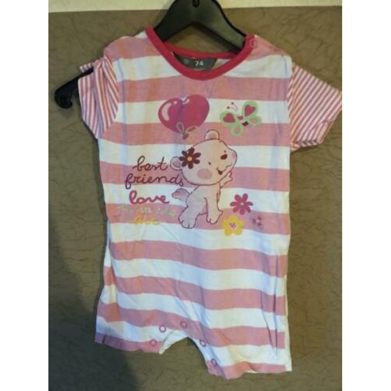 Babykleding ( meisje) mt 74