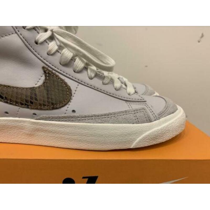 Te koop nieuwe Nike Blazer Mid ‘77 VNTG WE REPTILE maat 36