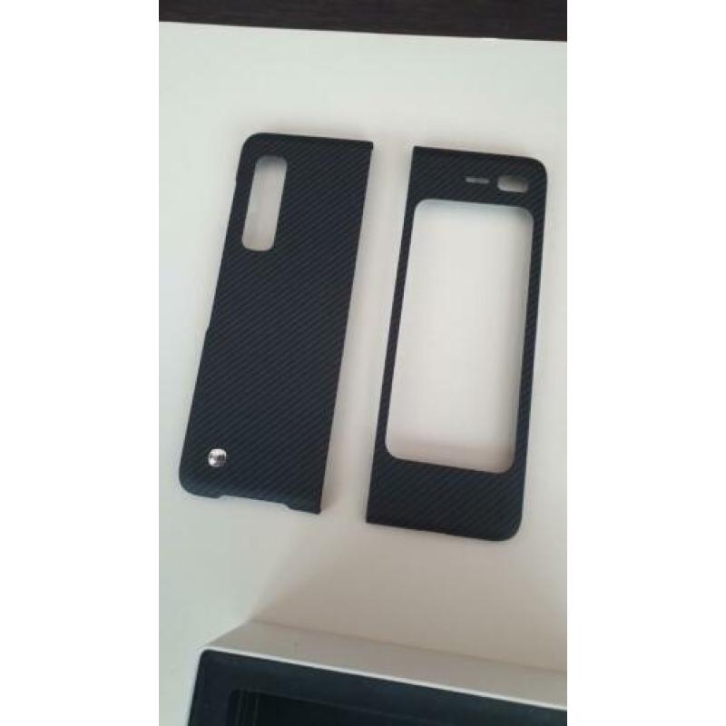 Unieke Galaxy Fold SM-F900F in de kleur ‘Space Silver'.
