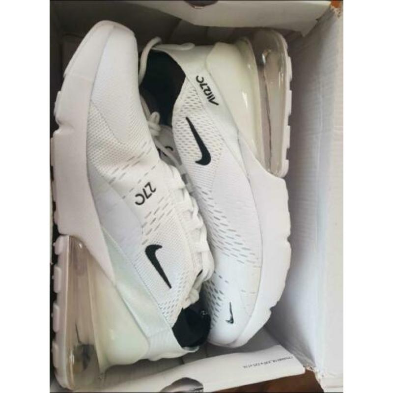 Nike Air Max 270 wit maat 44
