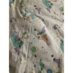 Kinderdekbed ikea + hoeslaken en sloop