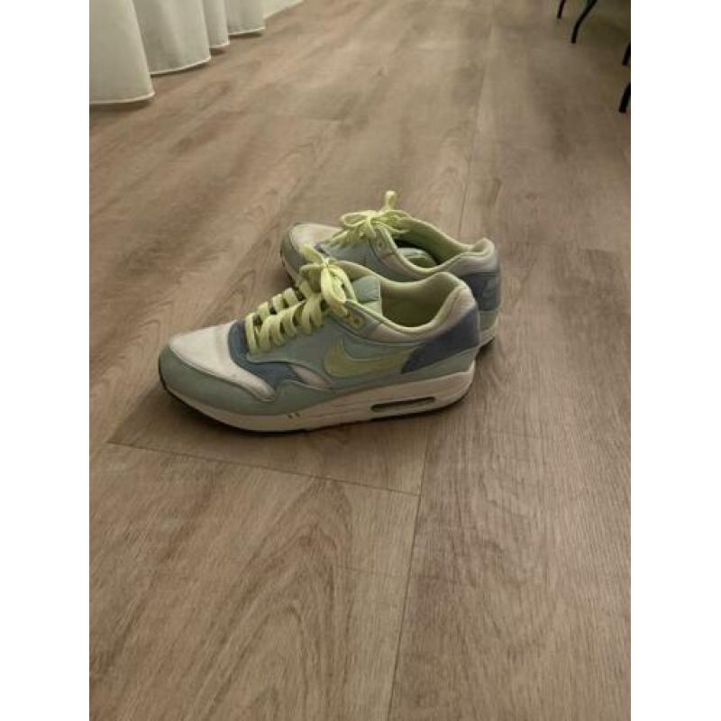 Nike air max mt 40