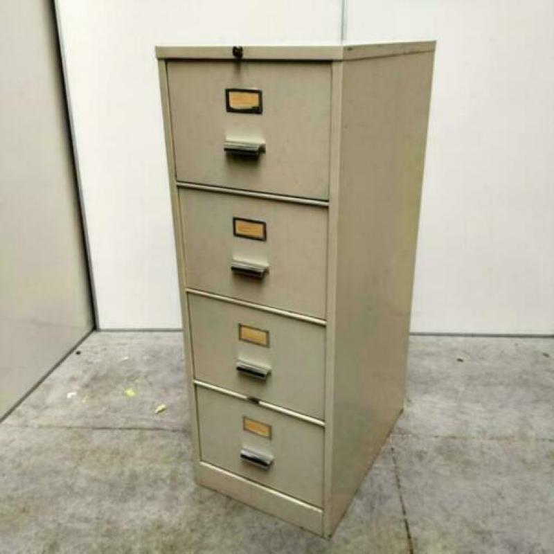 Blerk retro vintage stalen 4 laden kast ladekast 4-ladekast