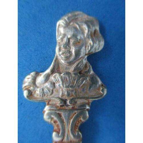 (D9473) Koningshuis prinses Juliana P J (vermoedelijk)