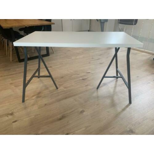 Bureaublad met schragen (4 stuks) 120x60 cm
