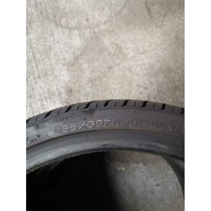 Nankang Noble nieuw 255-30-20 255/30R20 2553020