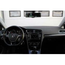 Volkswagen Golf Variant 1.6 TDI*R-Line*Camera*Massage*Haak*P