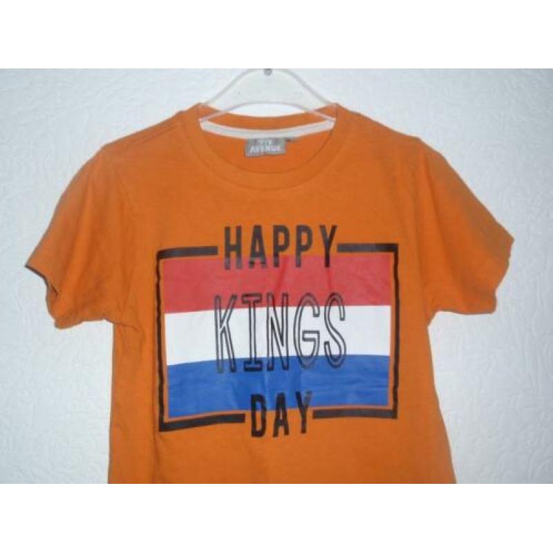 Maat 122 - diverse korte mouw tshirts