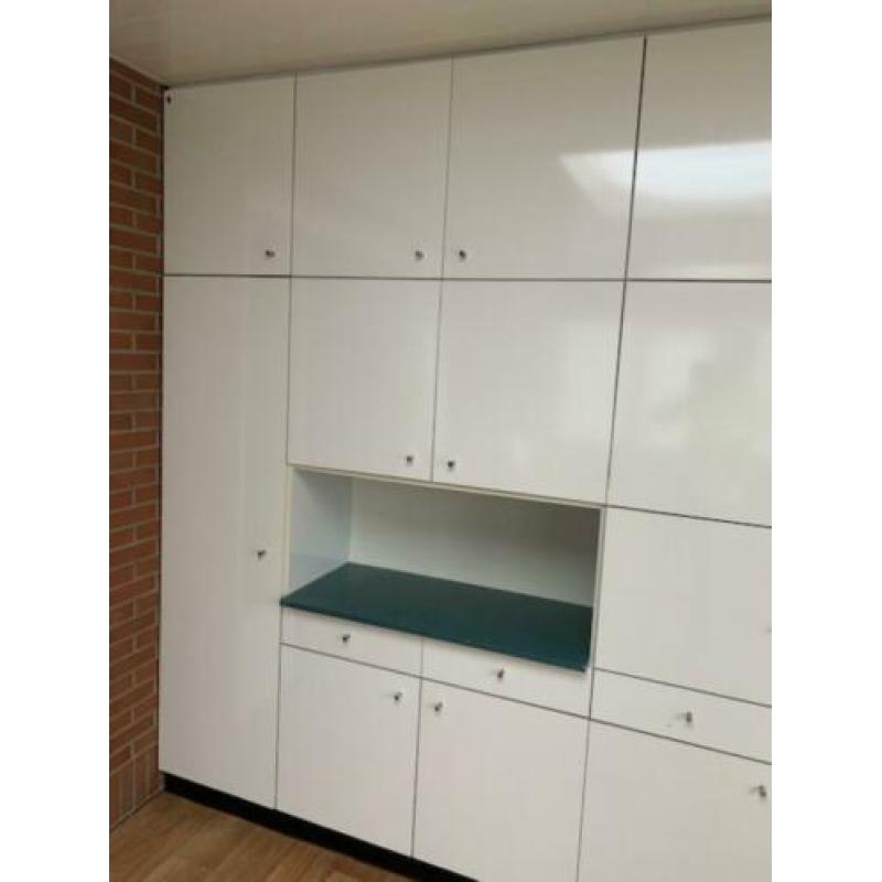 Wandkast ca 300 cm x 245 cm uit de jaren 70 vintage - retro