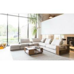 Nwe Flexform Groundpiece showmodel 2 kleuren leer mogelijk