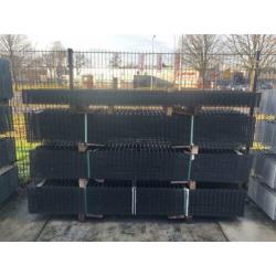 Dubbelstaafsmat 30m 6x5x6 Zwart RAL 9005 Hekwerk 63cm hoog