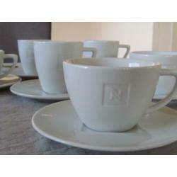 6 Nespresso Kop en Schotels Wit 2 Maten