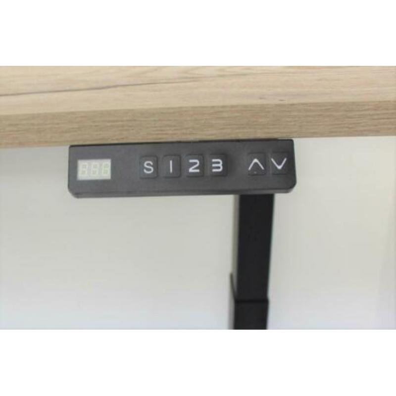 Elektrische zit/sta bureau's 140 x 80 cm RM Office NIEUW !
