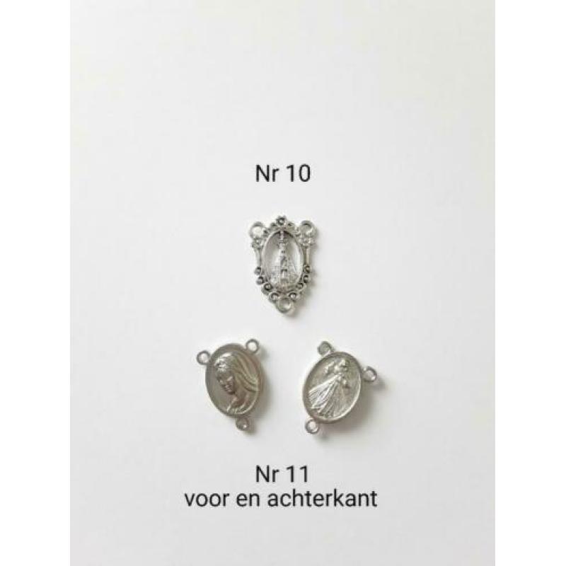 Nieuwe kruisjes bedels en triangel kruisjes voor rozenkrans