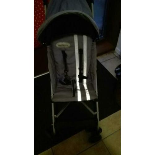 Nette, goede paarse Maclaren triumph buggy