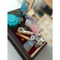 7 x Brocante oma's naaidoos - vol spulletjes-