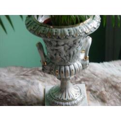 Capodimonte urnvaas