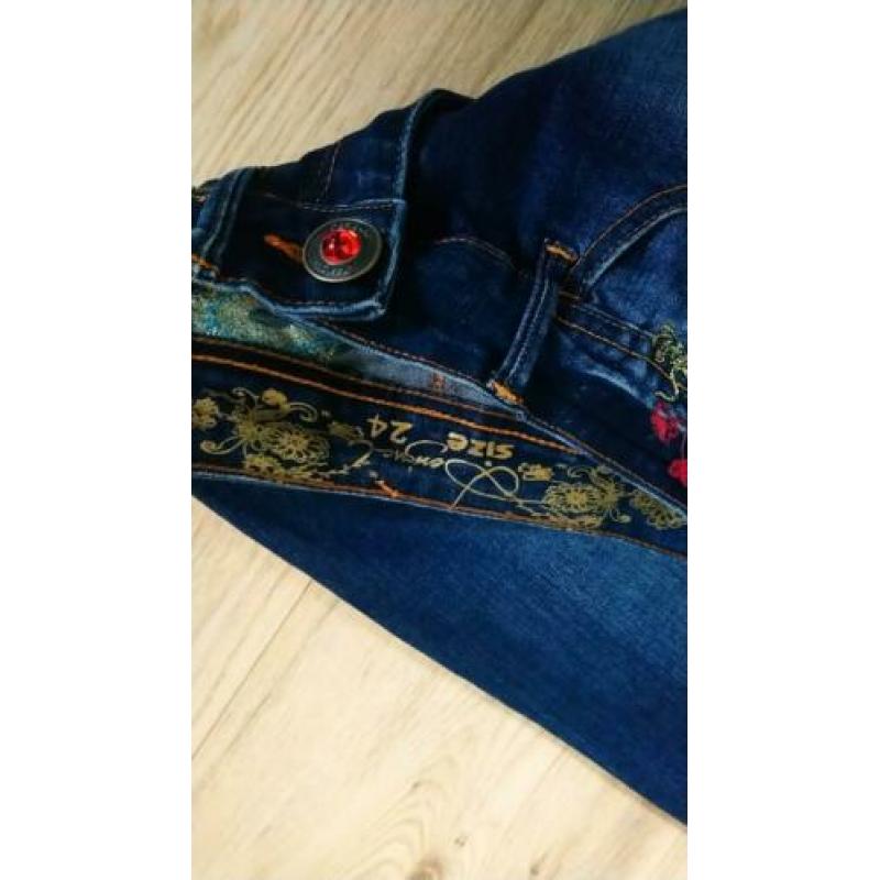Jeans Dezigual